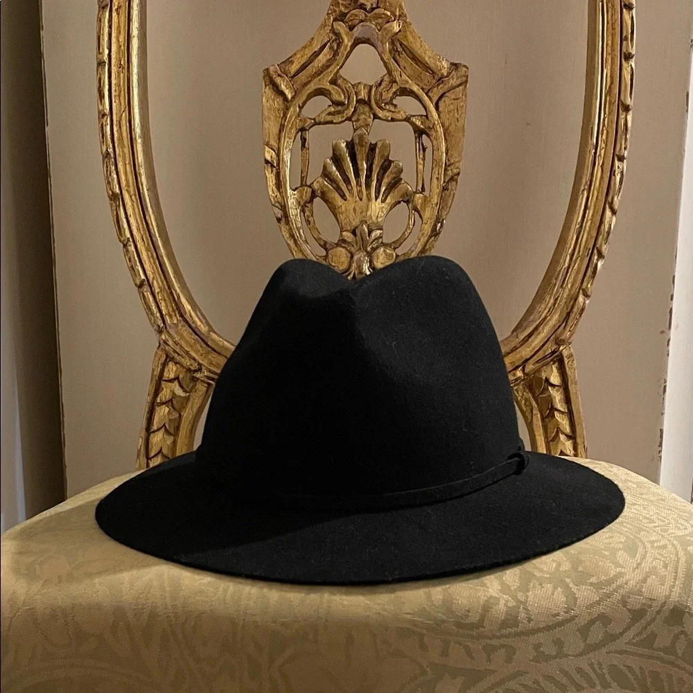 J. Crew Black Wool Hat. Size M/L - Picture 1 of 10